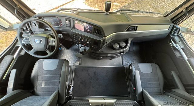 Schwerlast LKW/SZM MAN TG3 26.540 Lenk/Lift Retarder Leder NAVI DAB+
