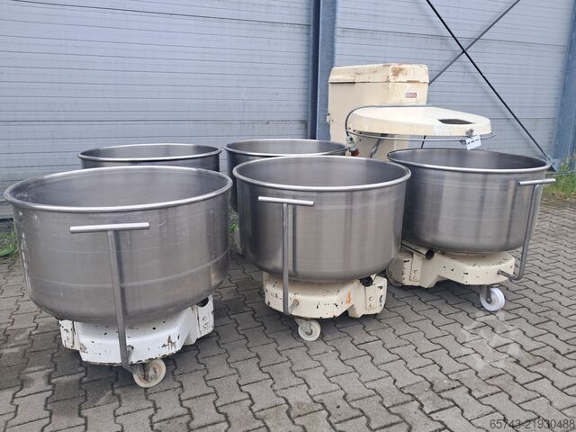 Mixer mit abnehmbarer Schüssel Boku SK 240A