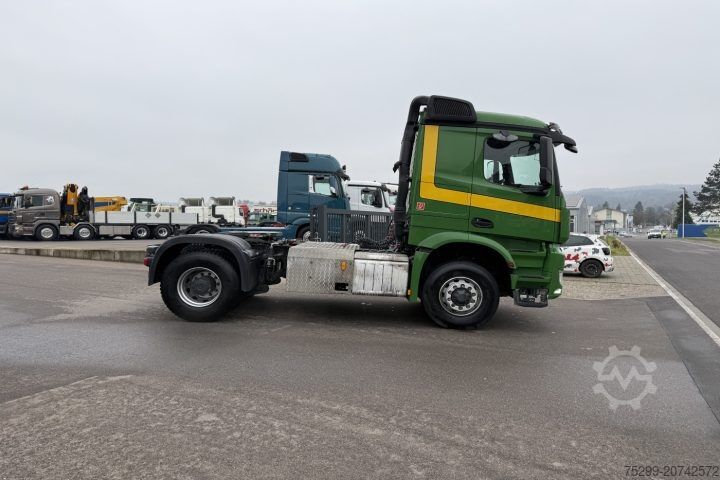 Standard tractor unit Mercedes-Benz Arocs 1848 4x4H Kipphydraulik / Swiss-Vehicle