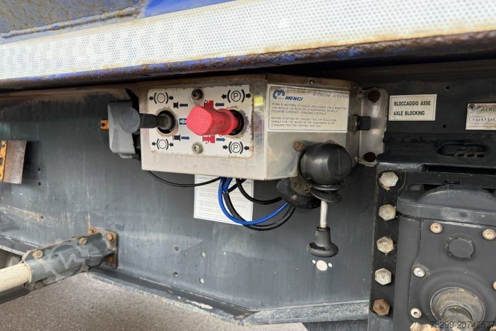 Tipper semitrailer SR3SP380 52m³ / Swiss-Vehicle