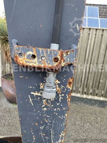 Мини-экскаватор TEREX TC48