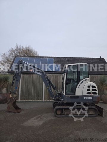 Mini excavator TEREX TC35