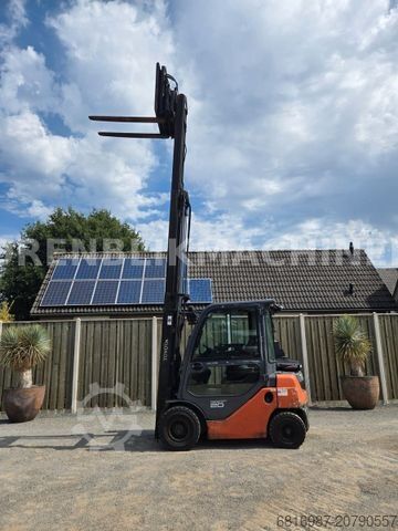 Frontstapler TOYOTA 06-8FD20