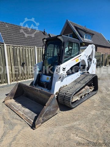 Mini excavator BOBCAT T650