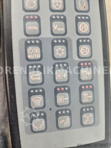 Погрузчик с колёсным шасси LIEBHERR L538