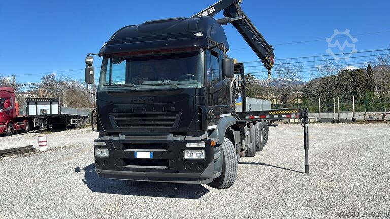Kamion sa ravnom platformom Iveco MAGIRUS A260S/80 ST13 1050