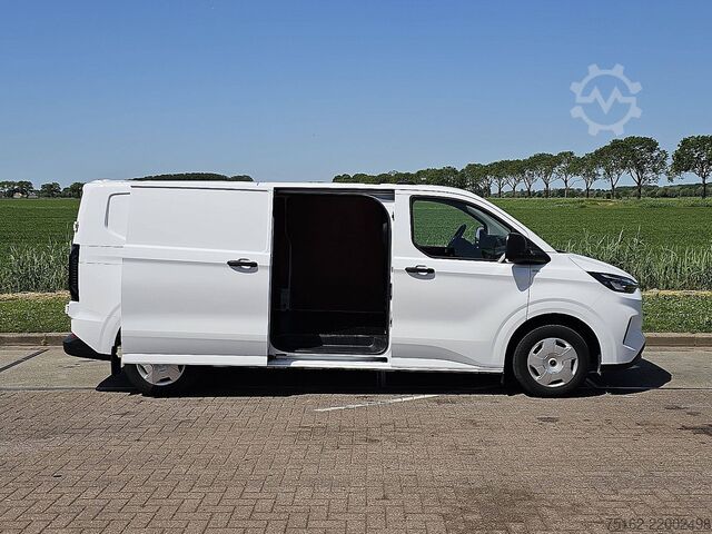 高顶旅行车 FORD TRANSIT CUSTOM 2.0 L2H1 Navi Euro6 AC!