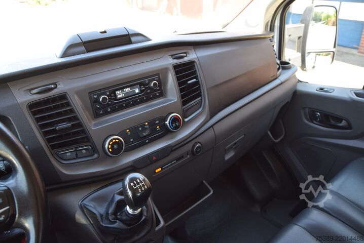 Furgão pick-up Ford Transit 350 Doka Allrad Klima AHK 1.Hand