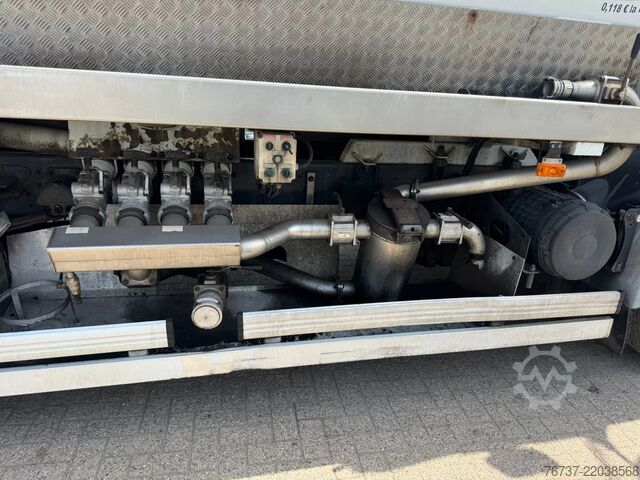 Tank Renault Premium 270 **FUELTANKER-CITERNE PETROLIER**