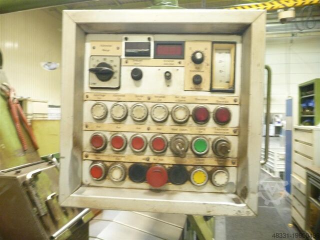 Máquina de perforación de agujeros profundos LOCH TB 8-30-600
