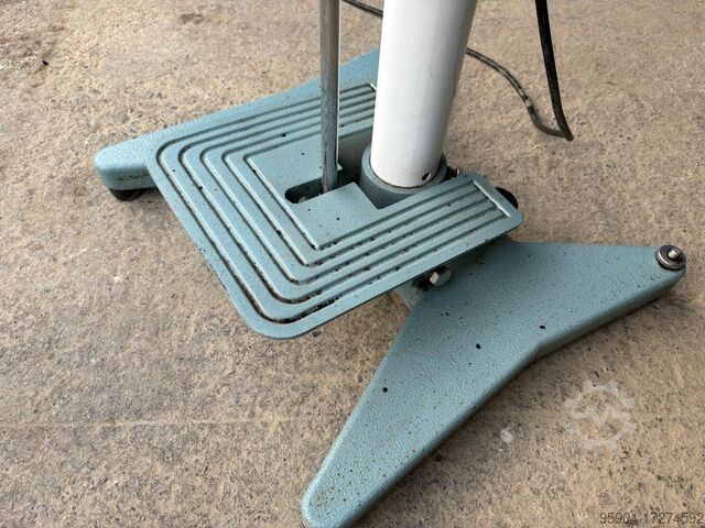 Máquina termoselladora de bolsas constantes Constant Heat Sealer with Foot Pedal Con ME300