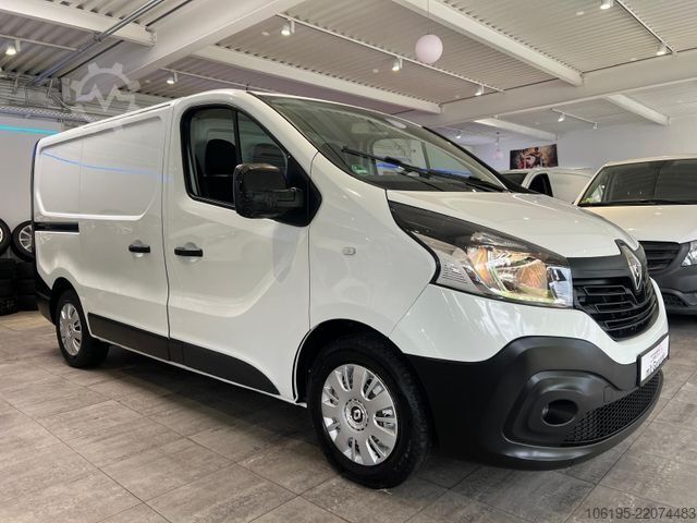 Fourgon tôlé RENAULT Trafic *Regal Austattung*Garantie*AHK*Klima*