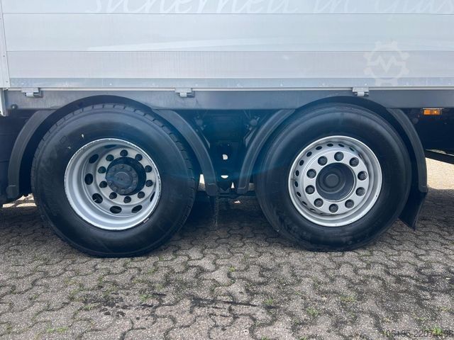 Avolava kuorma-auto DAF XF 480 *Kran Palfinger PK 24.001 SLD 5+Funk*