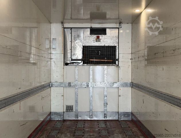 Puoliperävaunu  Draco TMS 339 LUCHTENBERG ISOLATED BOX THERMO KI