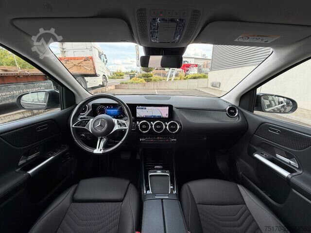 รถสเตชั่นแวกอนหลังคาสูง Mercedes-Benz B 250 e Progressive MBEAM+R-Kamera+Carplay+MBUX