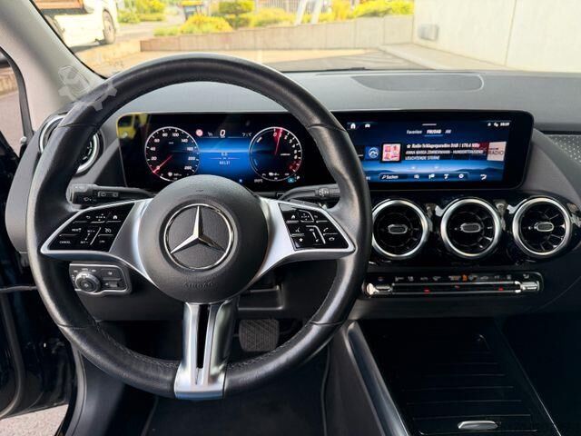 รถสเตชั่นแวกอนหลังคาสูง Mercedes-Benz B 250 e Progressive MBEAM+R-Kamera+Carplay+MBUX