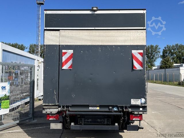 Sandučar IVECO 70C18A8 /P Hi-Matic / Kamera / Webasto / Klima / T