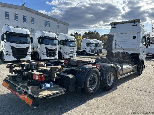 बॉडी बदलने वाला ट्रक IVECO AS260S46Y/FS CM 2LNG / Wartung + TÜV NEU