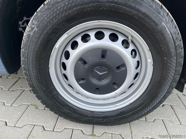 Dodávka s vysokou střechou MERCEDES-BENZ Sprinter 315 9G-TR HOCH+LANG KLIMA NAVI LED 360°