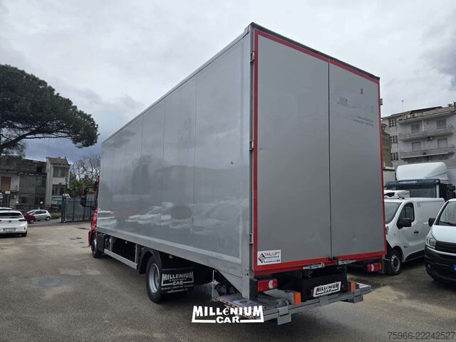 Skriňové nákladné vozidlo Iveco EUROCARGO 120E22 FURGONE 7,70 (2018)