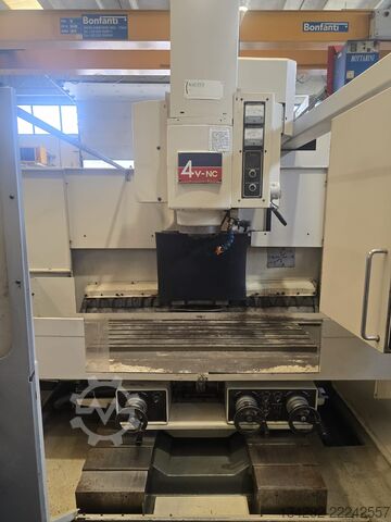 Vertical Milling Machine OKUMA 4V-NC Okuma & Howa 4V-NC