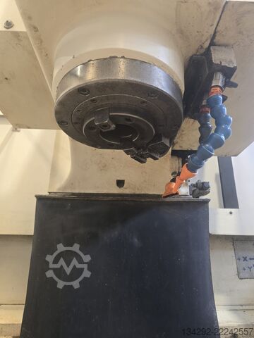 Vertical Milling Machine OKUMA 4V-NC Okuma & Howa 4V-NC