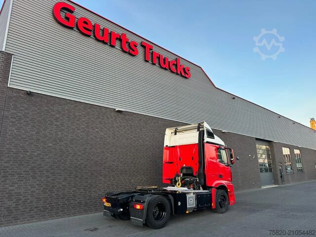 SZM มาตรฐาน Mercedes-Benz Actros 1942 LS