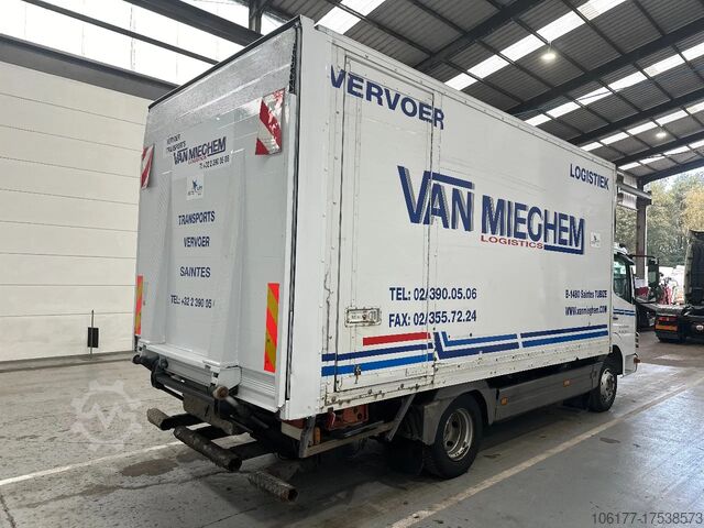 Kofer Mercedes-Benz Atego 918