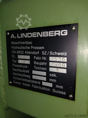เครื่องอัดไฮดรอลิก Lindenberg TP 6