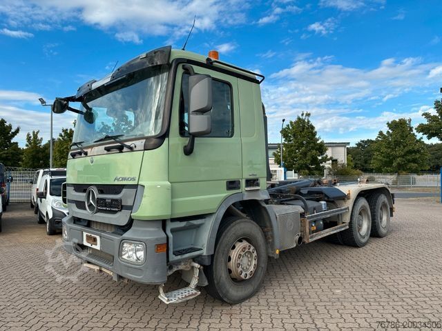 Āķa konteineru automašīna MERCEDES-BENZ Actros 2644/3344 BB Meiller Abroller/ AC/