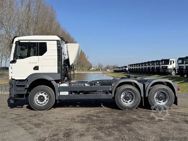 Standart-SZM MAN TGS 33.440 BB SA Tractor Head (34 units)