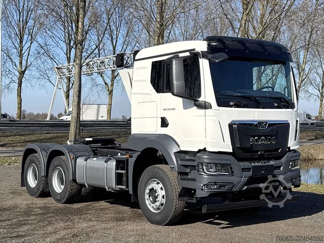 Standart-SZM MAN TGS 33.440 BB SA Tractor Head (34 units)