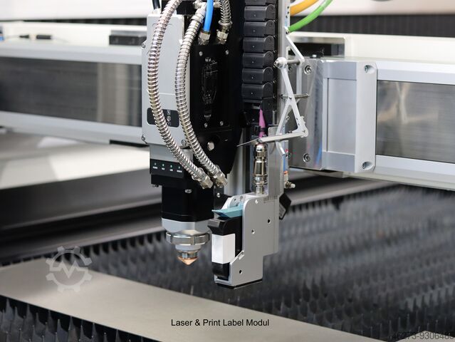 Kiudoptiline lasermasin 6kW 1250 x 2500mm PFEIFER technology & innovation Plauen skyCUBE SL class 1250 x 2500