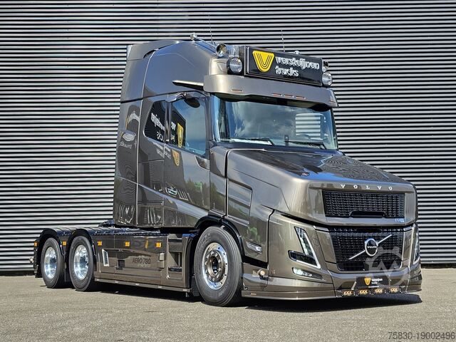 Стандарт-СЗМ Volvo VT5 AERO 780 XXL / 6x2 TORPEDO / BOOGIE / SPECI...