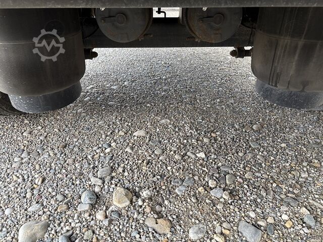 Remorcă cu platformă deschisă WEB Trailer Plattformanhänger 7950 mm STROH