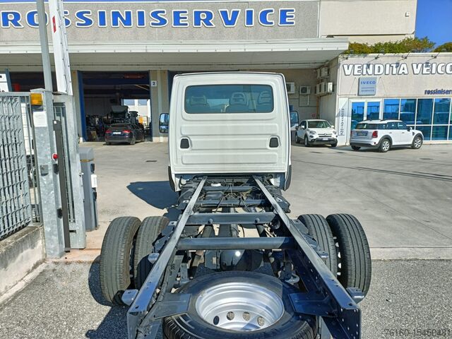 Chassi 60C18 Iveco Daily