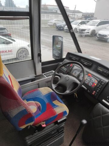 اتوبوس توریستی MERCEDES-BENZ O818 D Teamstar Standklima