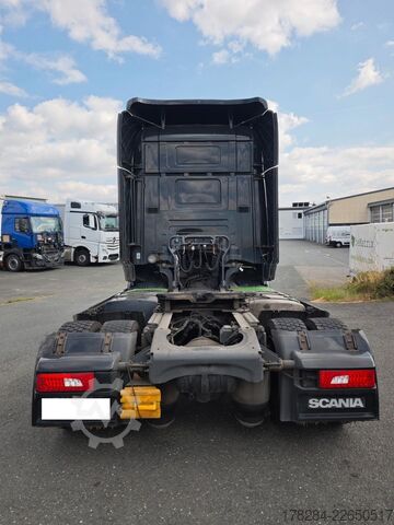 واحد تراکتور با حجم بالا SCANIA R450  MEGA Vollverkleidung Standklima