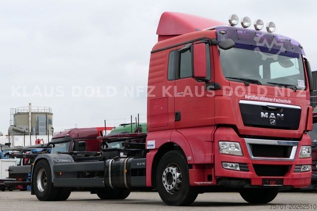 Camion porte-caisses amovibles MAN TGX 18.360 BDF Fahrschulfahrzeug Vollluft