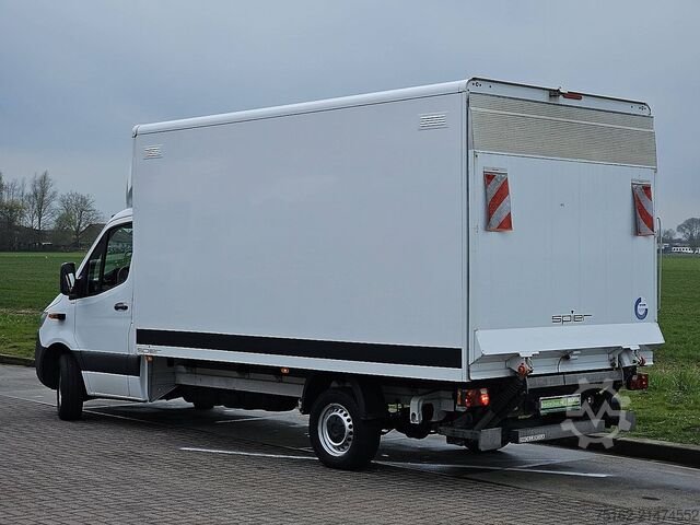 Suitcase MERCEDES-BENZ SPRINTER 319 Bakwagen Laadklep!