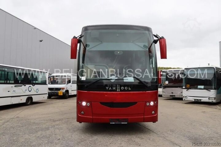 Antrenor Van Hool EX 16 M