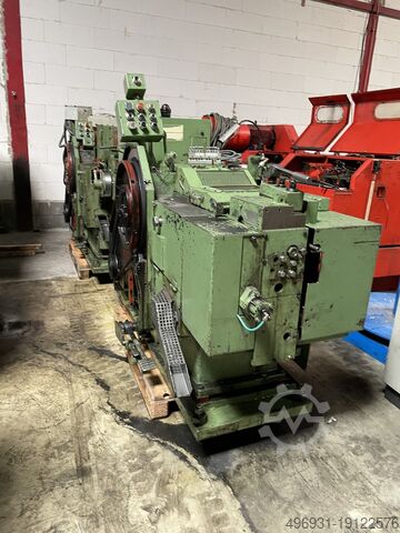 Tekan sekrup National Machinery M56