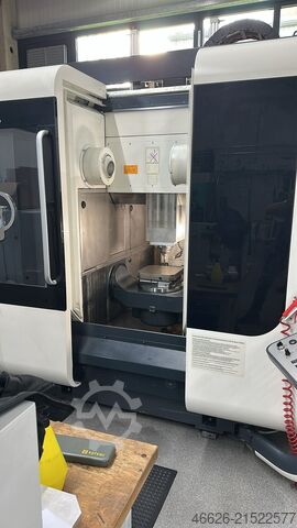 Univerzalni obradni centar DMG MORI HSC 55 linear