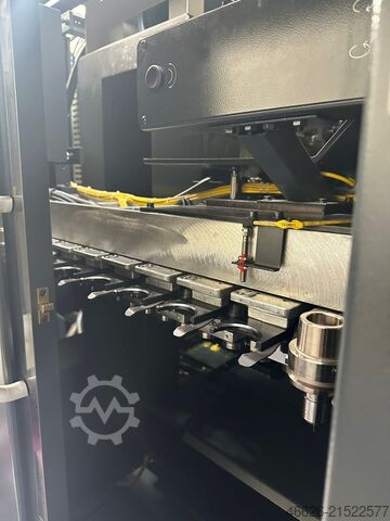 Univerzalni obradni centar DMG MORI HSC 55 linear