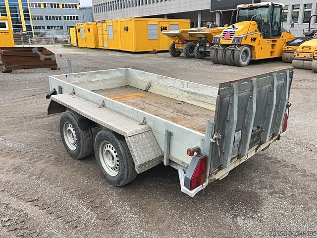 Semi-trailer pemuat rendah Humbaur CH9