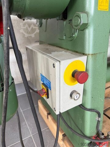 Máquina curvadora de chapas / máquina roladora de chapas Nosstec 8266