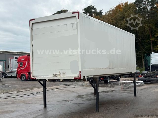 Boxtrailer WKO 7,45m Krone Koffer Rolltor