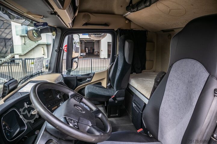 Standard tractor MERCEDES ACTROS 1845 LS+VOITH