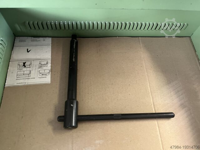 Esztergapad - ciklusvezérlésű Pinacho S94-C200