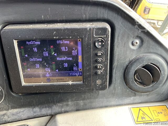 Šarnīru pašizgāzējs Caterpillar 730C